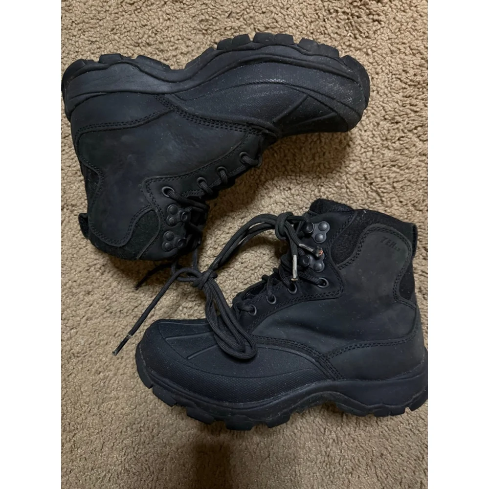 Women's L.L.Bean Black Winter & Rain Bean Boots Size 6.5